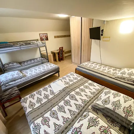 Bed & Breakfast Osrodek Wczasowo-kolonijny Gron *