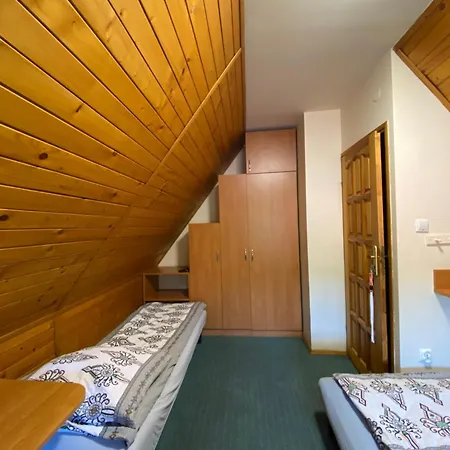 Osrodek Wczasowo-kolonijny Gron Bed & Breakfast *