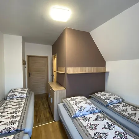 Bed & Breakfast Osrodek Wczasowo-kolonijny Gron